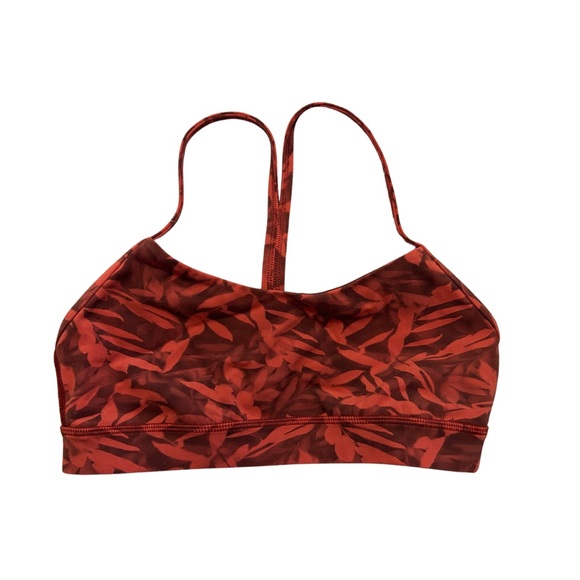 Lululemon Size 6 Red Flow Y Bra - Picture 2 of 3